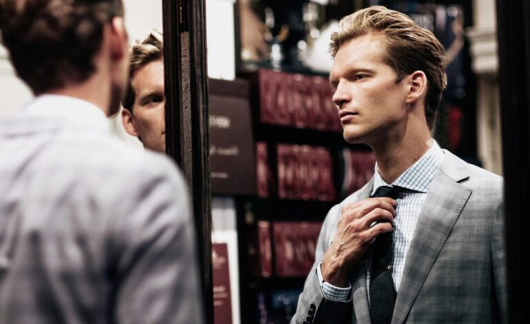 Tailored Suit Essentials Every Gentleman Should Know Before Buying